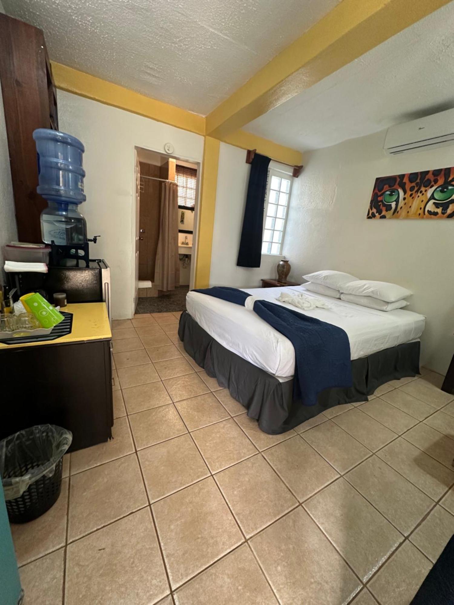 All Seasons Belize Hopkins Exterior photo