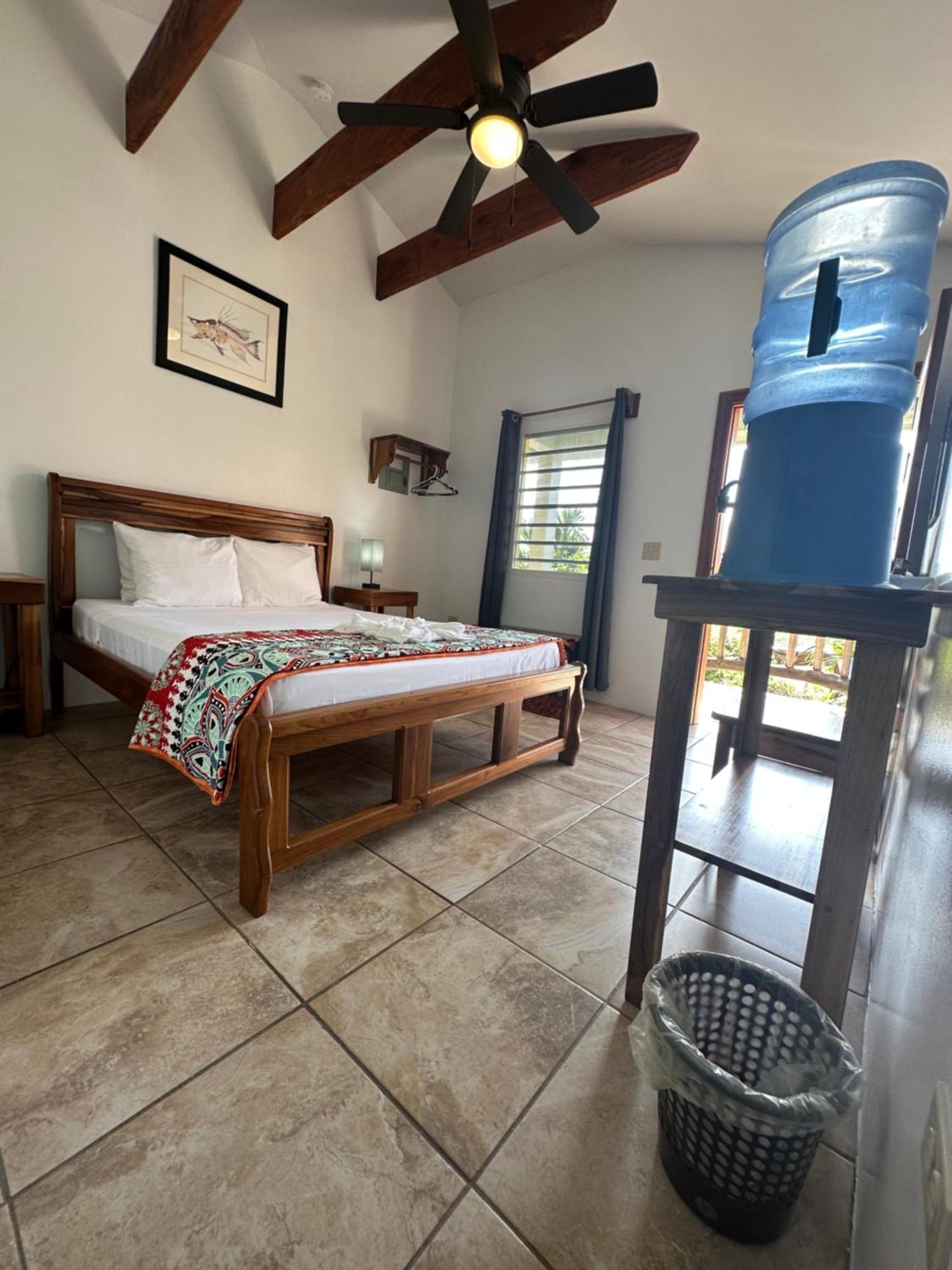 All Seasons Belize Hopkins Exterior photo